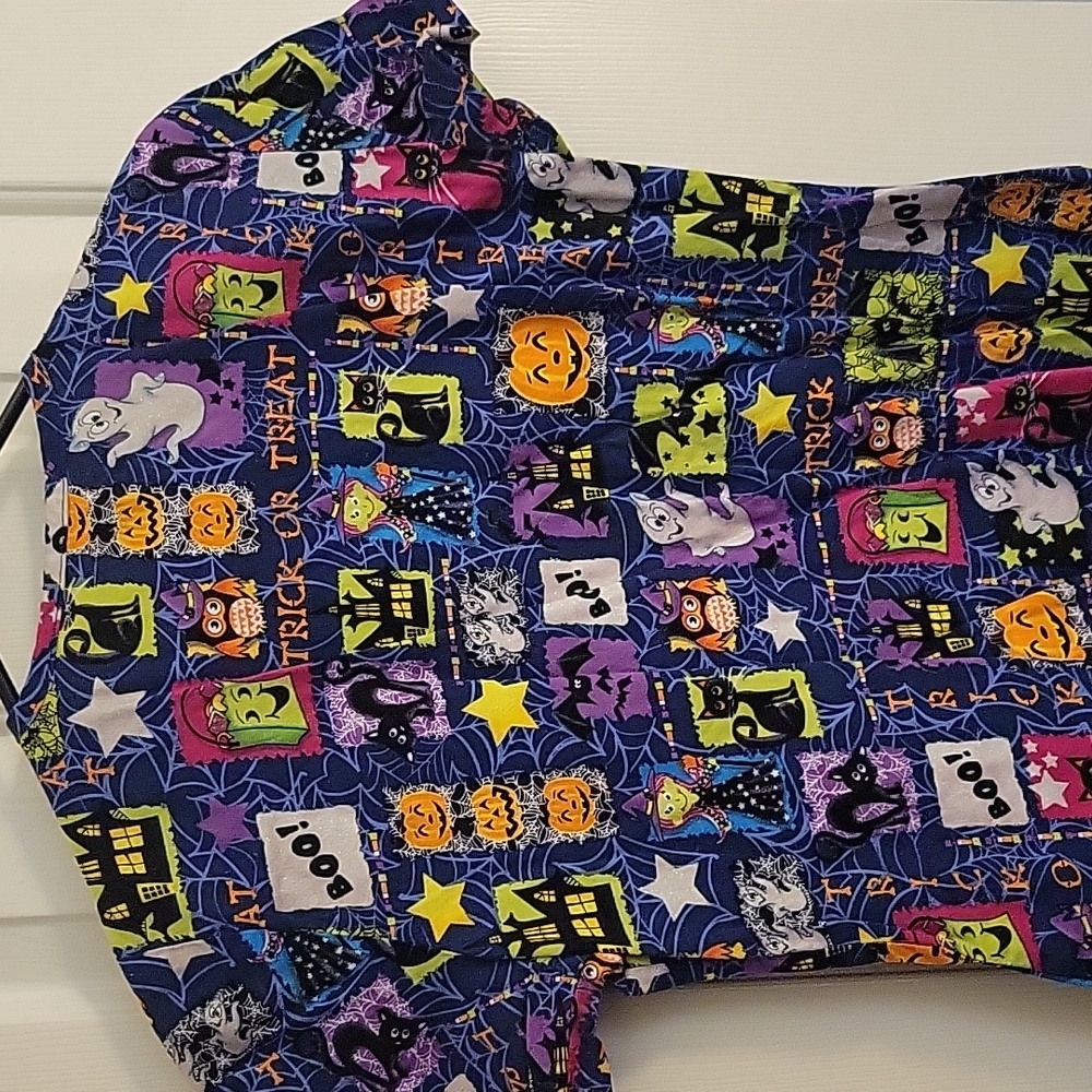 Scrub Top - Picture 3 of 3